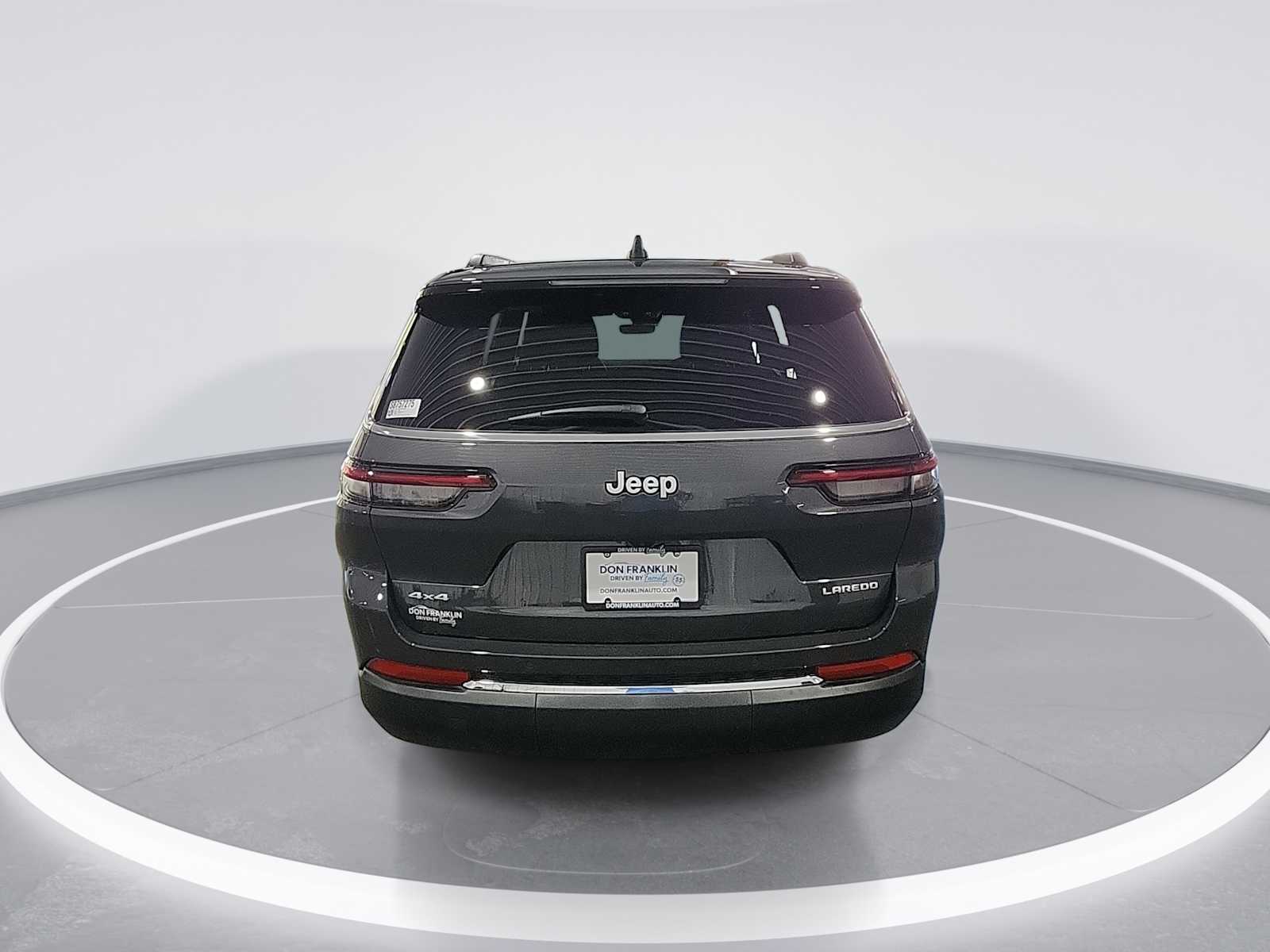 2025 Jeep Grand Cherokee Laredo X photo 7