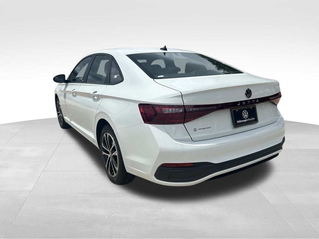 2025 Volkswagen Jetta 1.5T Sport photo 5