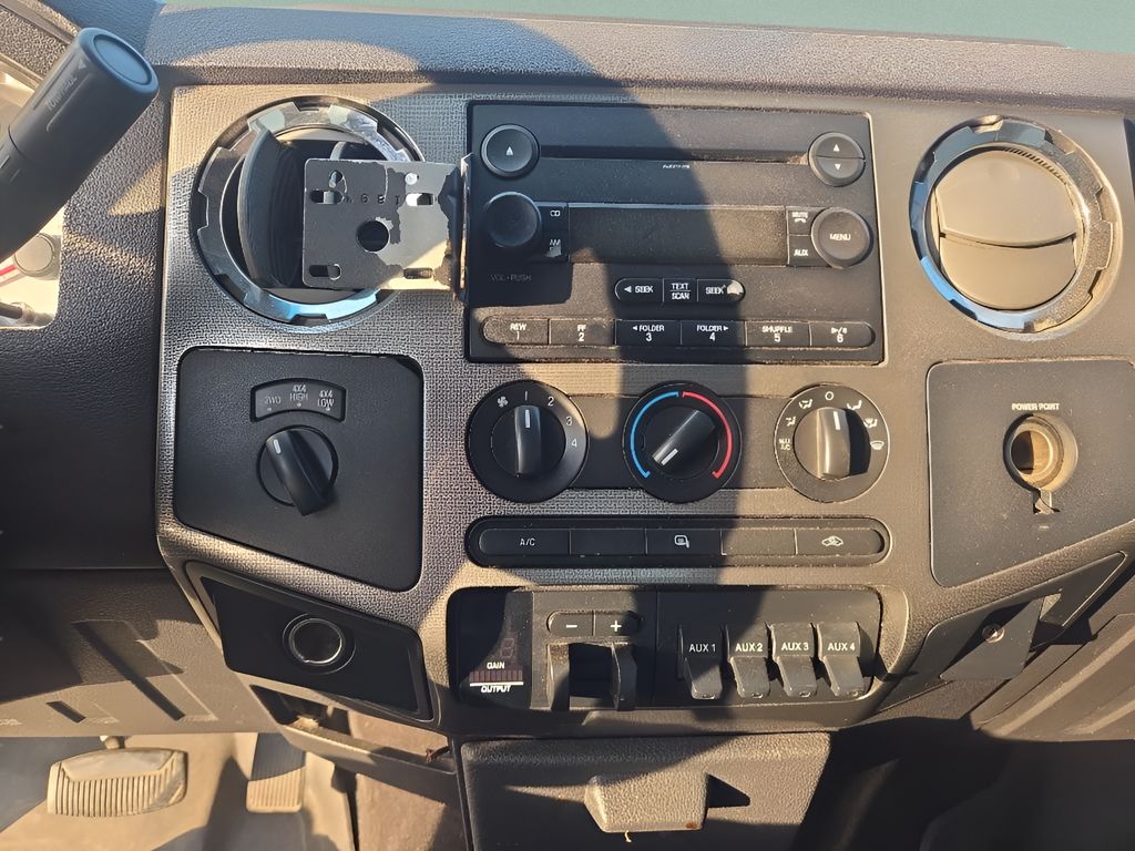 2008 Ford F-250 Lariat photo 7