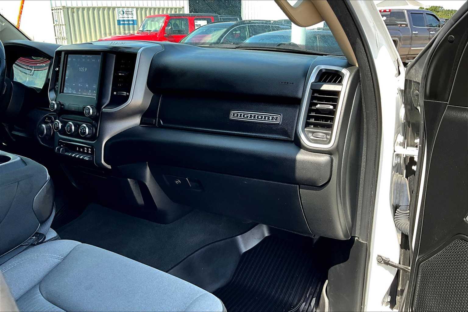 2020 Ram 1500 Big Horn photo 17