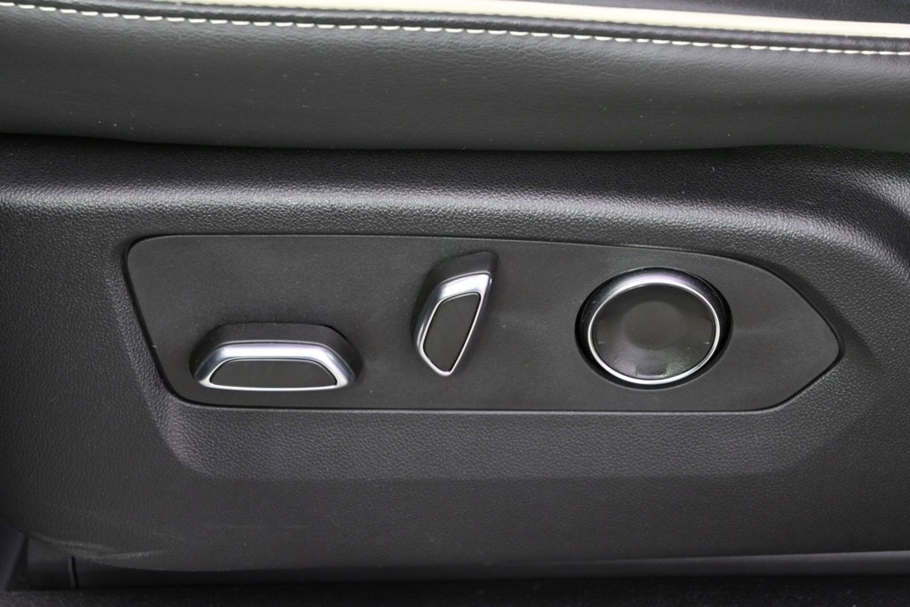 2024 Cadillac Escalade ESV Premium Luxury photo 14