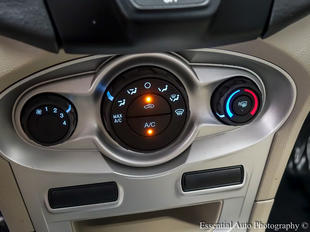 2019 FORD FIESTA - Image 18