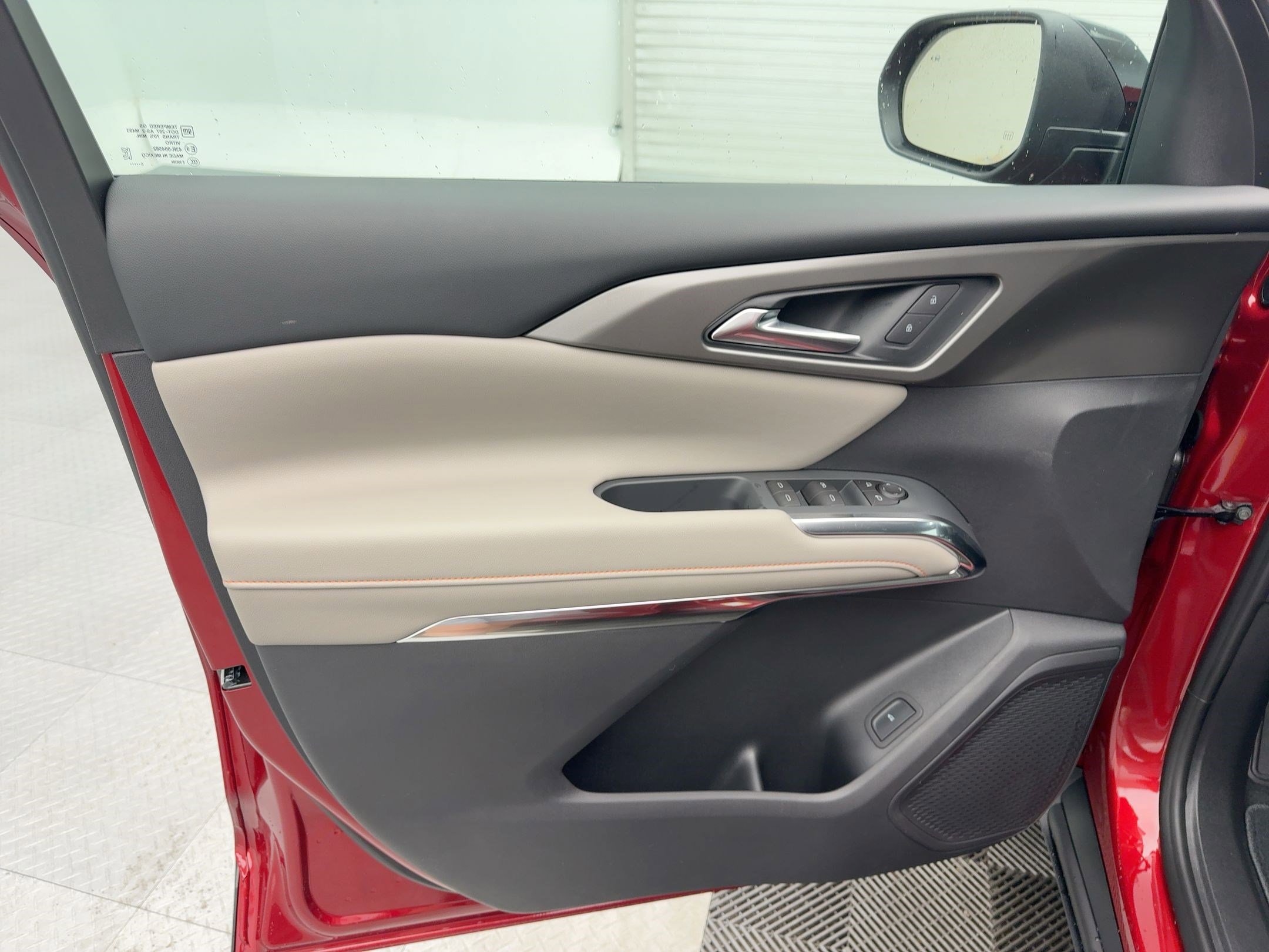 2026 Chevrolet Traverse photo 12