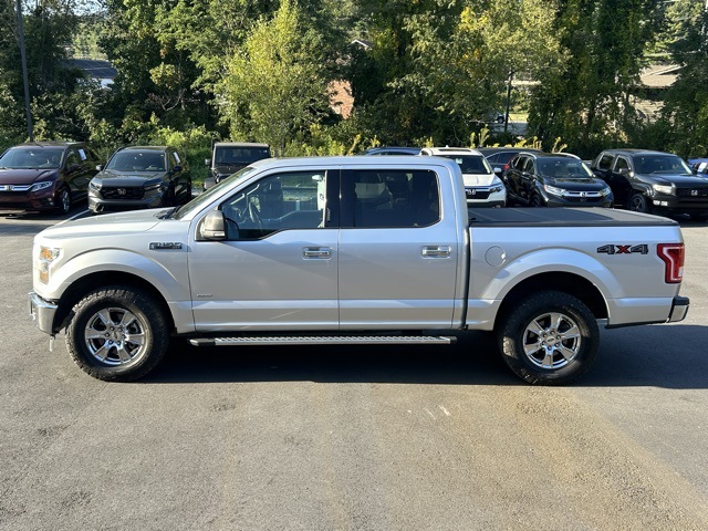 2017 Ford F-150 XLT photo 8