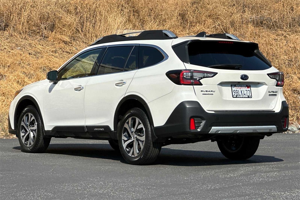 2022 Subaru Outback Touring XT photo 6