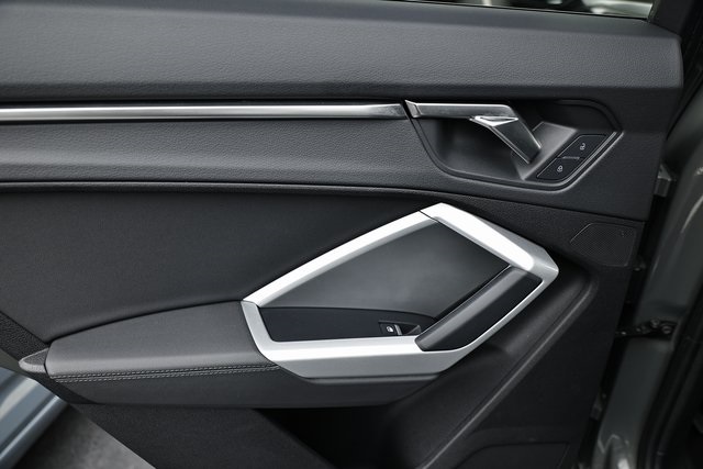2024 Audi Q3 Premium S line photo 23