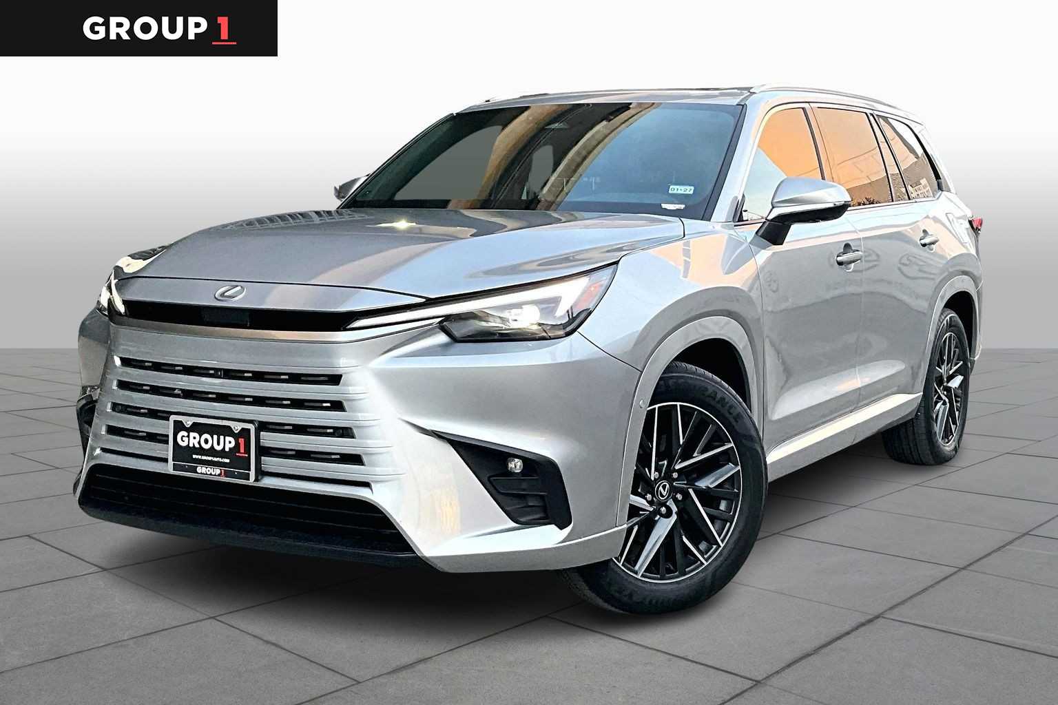 2025 Lexus TX Premium's photo