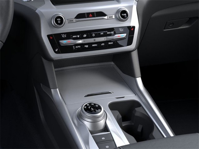 2024 Ford Explorer XLT photo 11
