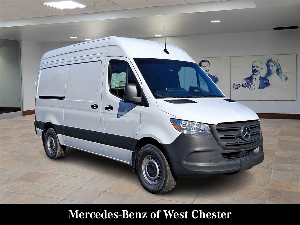 2025 Mercedes-Benz Sprinter Cargo Van Base's photo