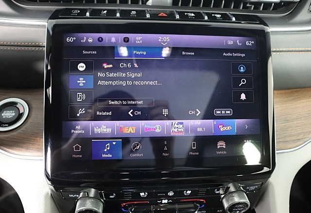 2021 Jeep Grand Cherokee L Summit photo 26