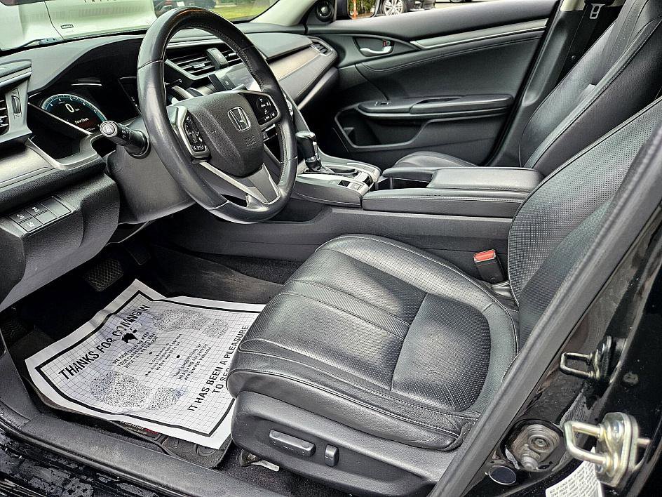 2016 Honda Civic Touring photo 7