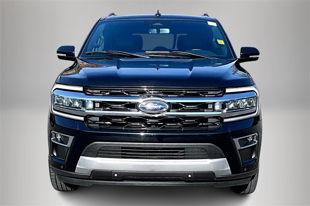 2023 Ford Expedition Limited photo 3