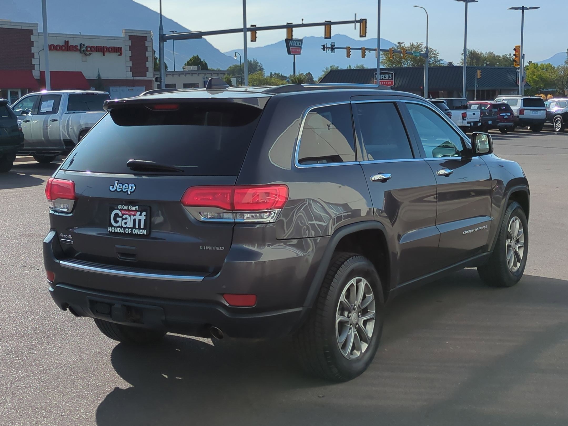 2014 Jeep Grand Cherokee Limited photo 3
