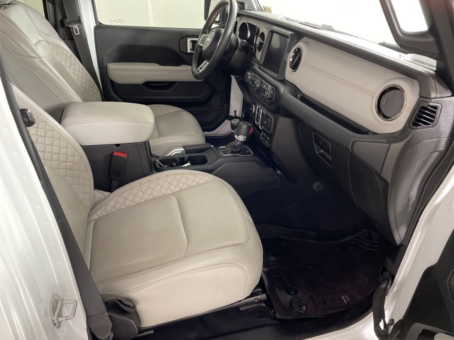2022 Jeep Wrangler Unlimited Sahara High Altitude photo 44