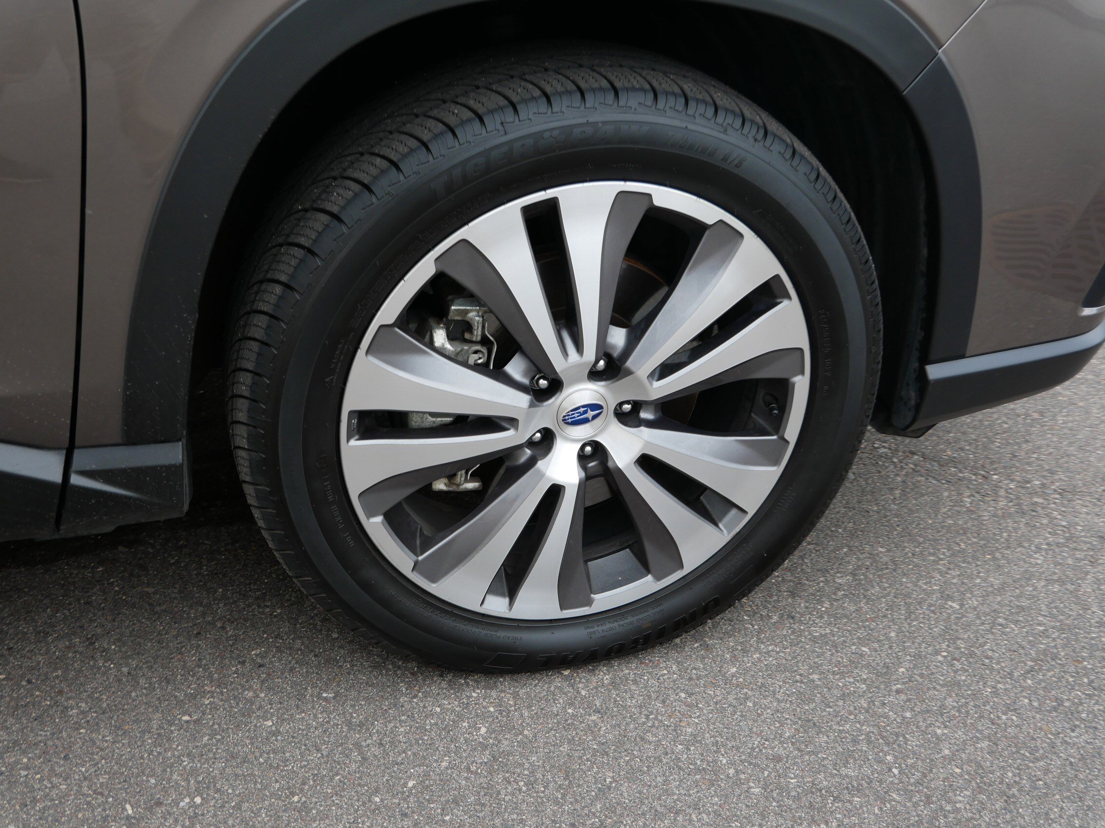 2022 Subaru Ascent Limited photo 15