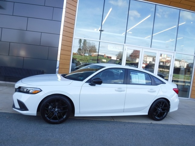 2023 Honda Civic Sport photo 2