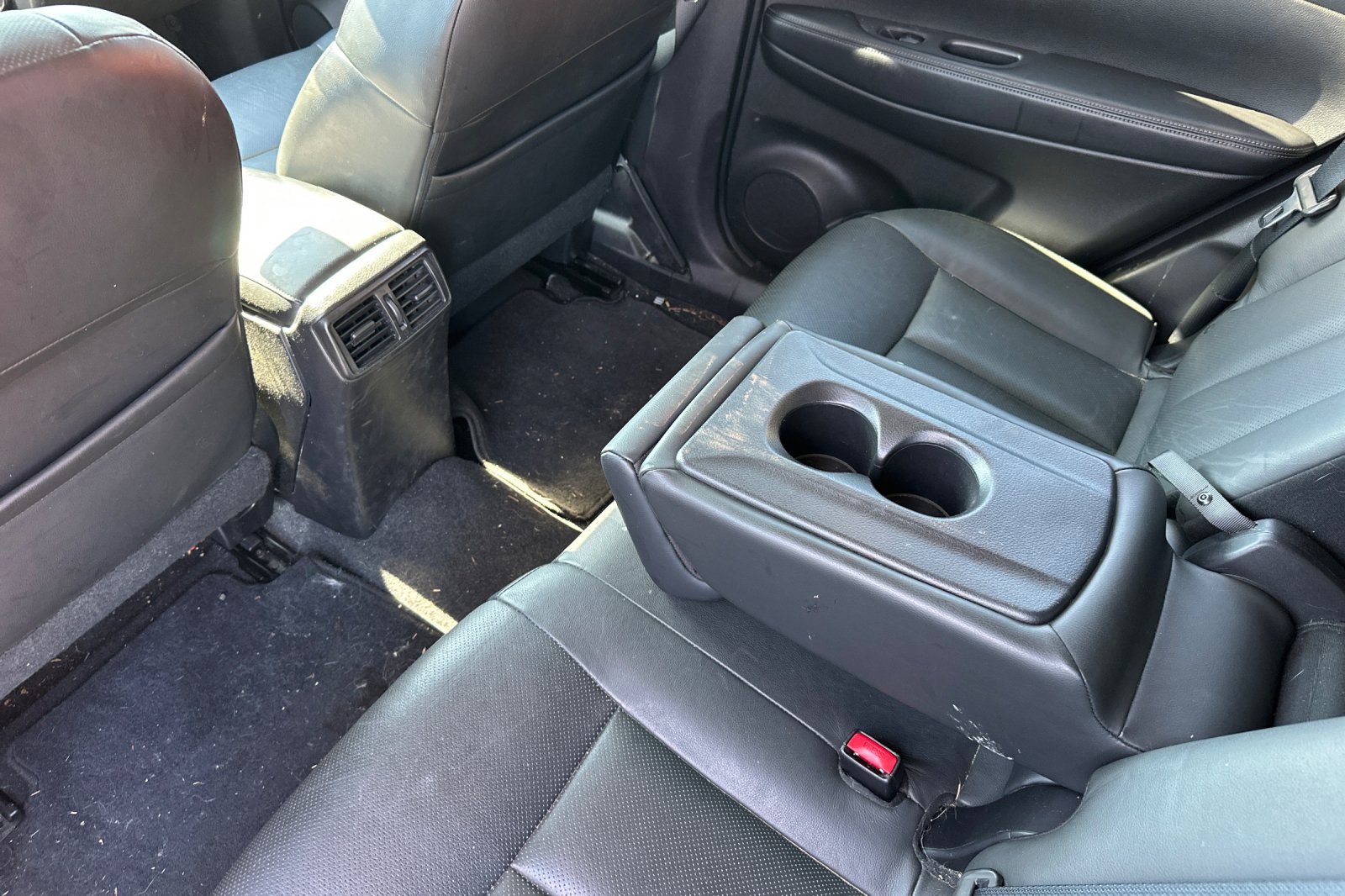 2014 Nissan Rogue SL photo 5