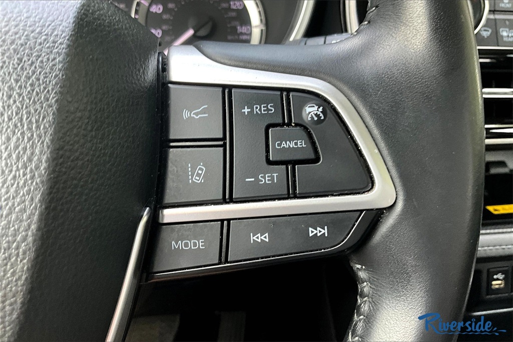 2023 Toyota Highlander XLE photo 8