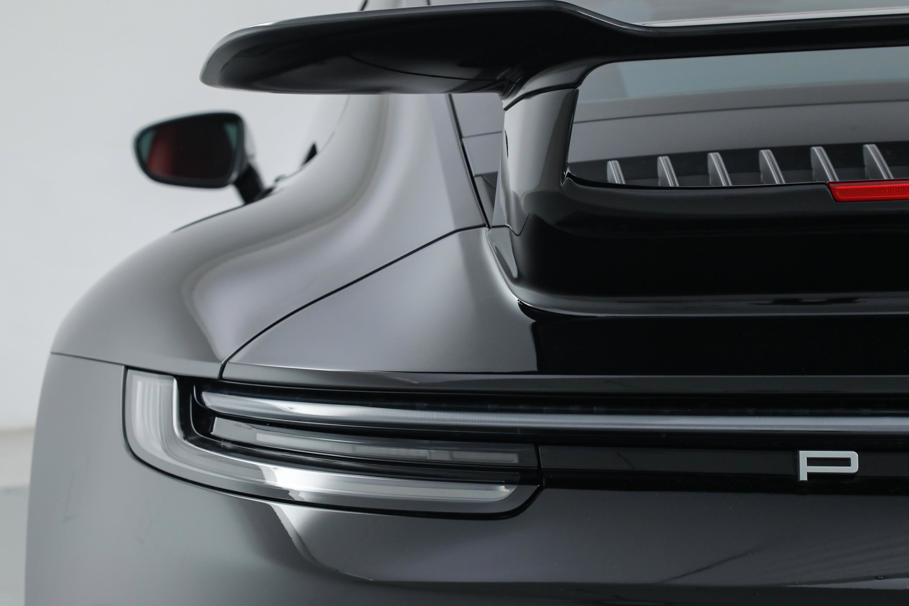 2024 Porsche 911 S photo 16