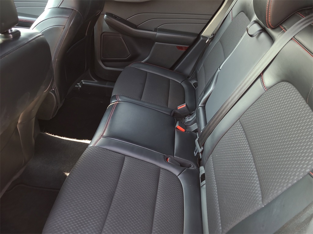 2024 Ford Escape ST-Line photo 15