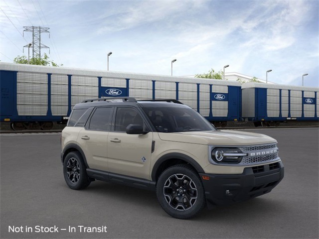 2025 Ford Bronco Sport Outer Banks photo 5