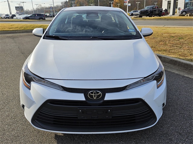 2024 Toyota Corolla LE photo 2