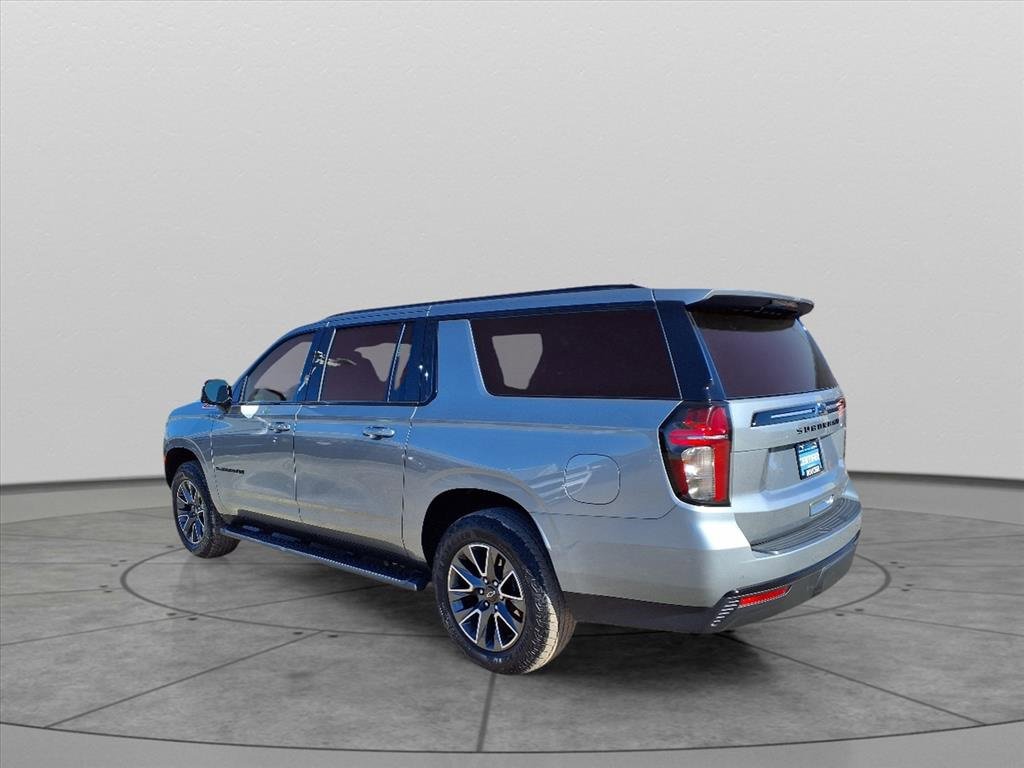 2024 Chevrolet Suburban Z71 photo 3