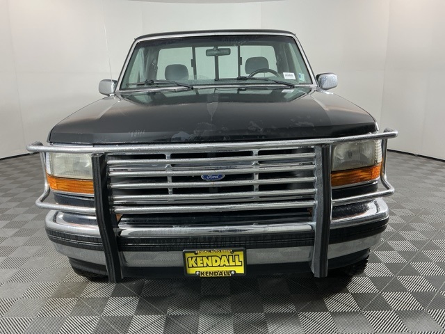 1994 Ford F-150 XL photo 2