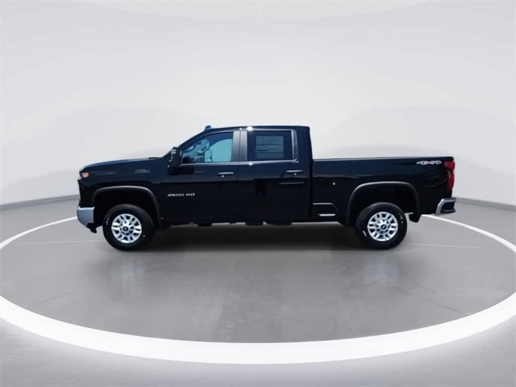 2025 Chevrolet Silverado 2500HD photo 5