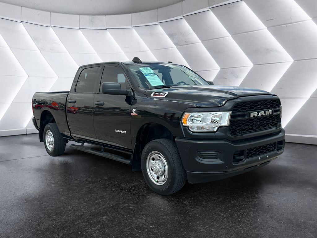 2022 Ram 2500 Tradesman photo 3
