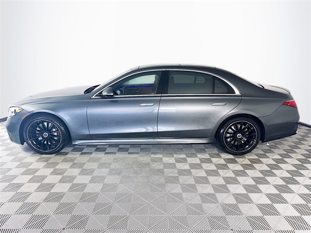 2026 Mercedes Benz S 580 4MATIC photo 4