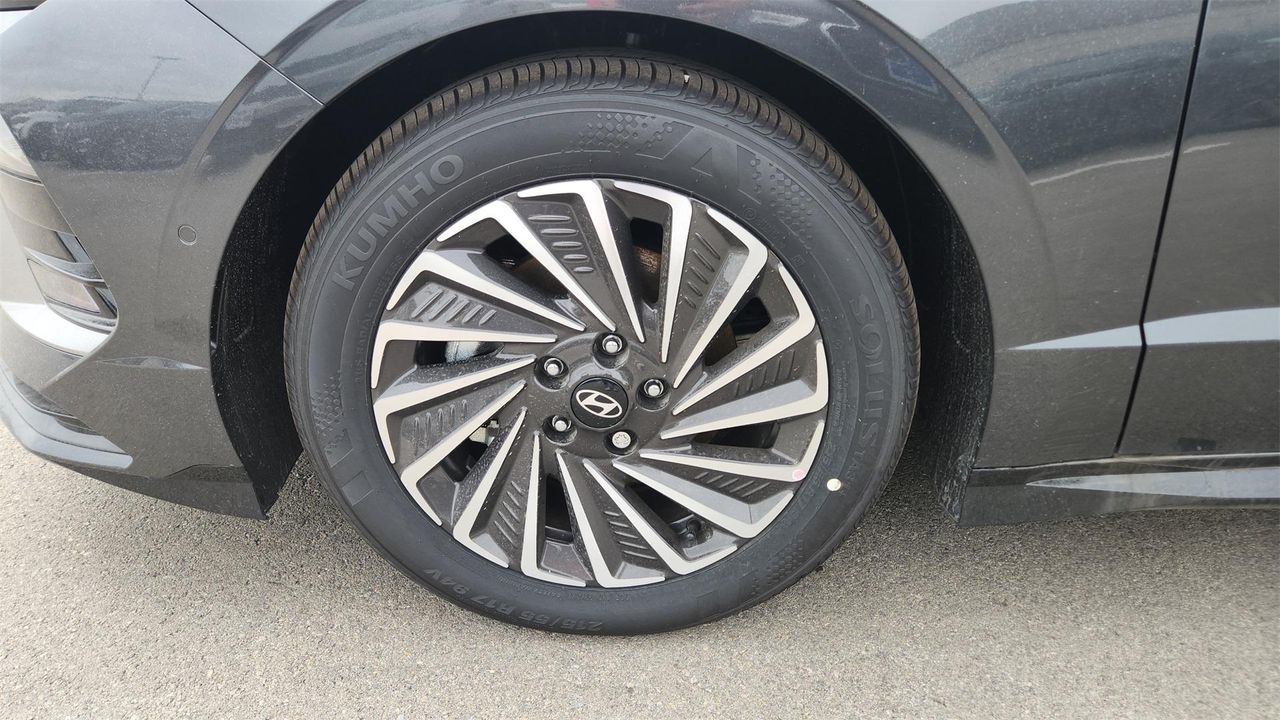 2025 Hyundai Sonata Hybrid Limited photo 22