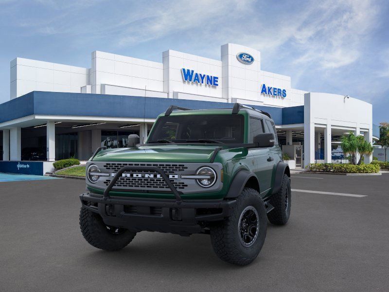 2024 Ford Bronco Badlands photo 2