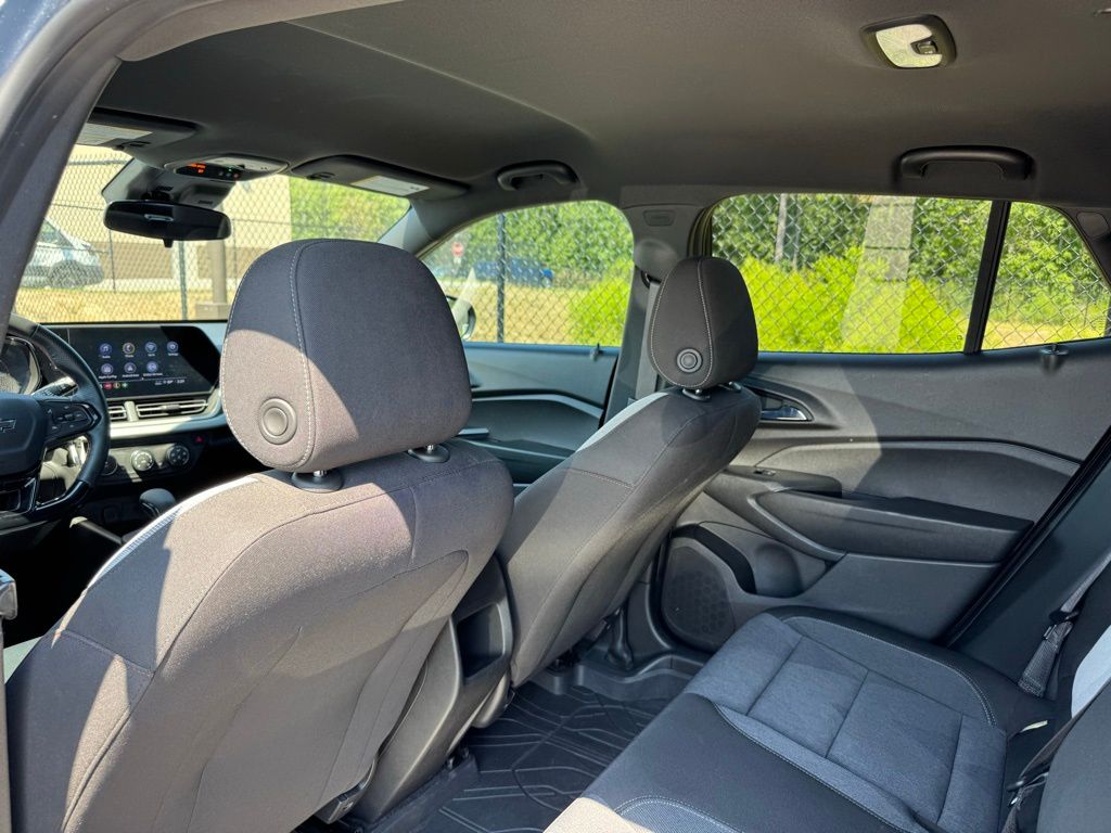 2024 Chevrolet Trax photo 15