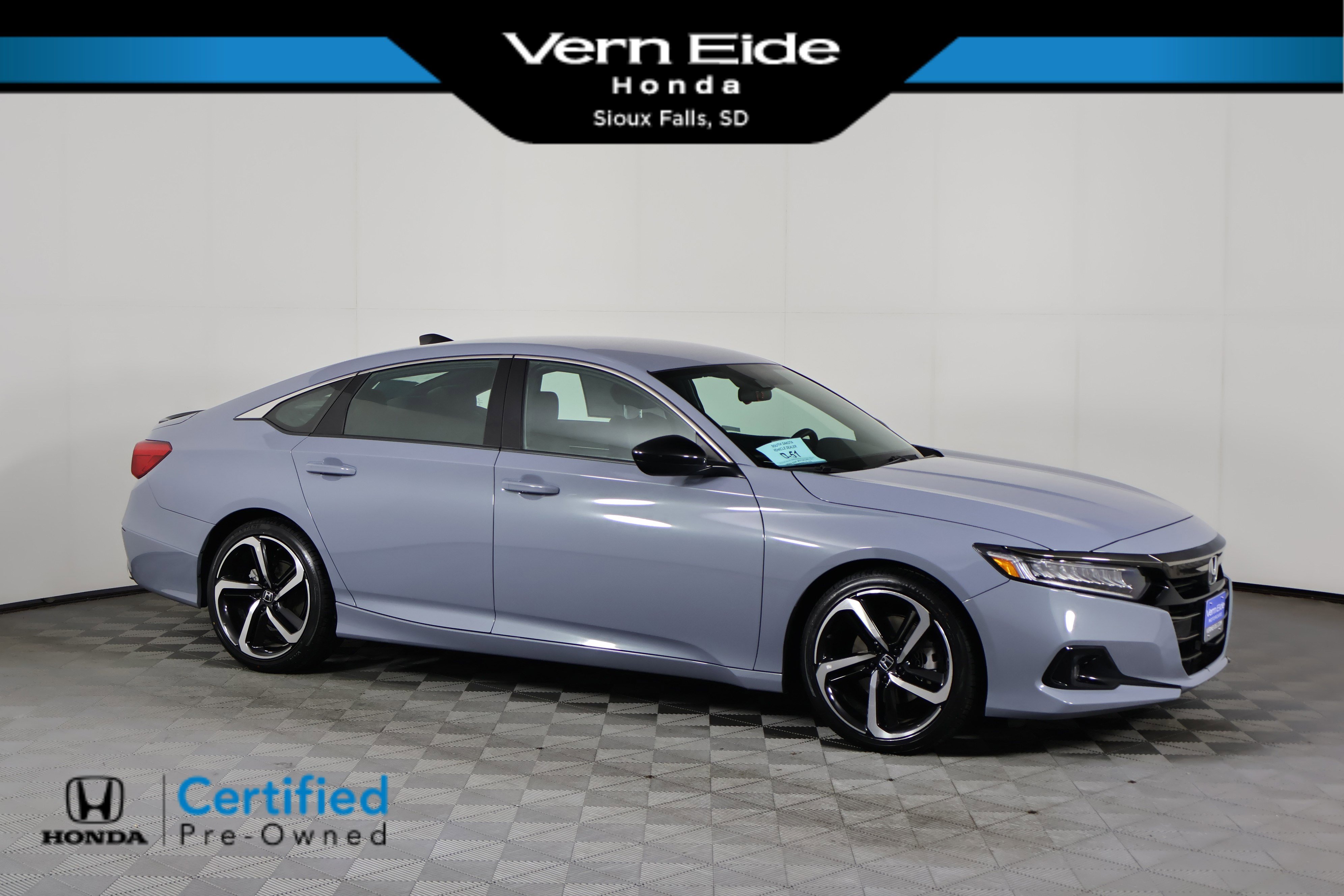 2022 Honda Accord Sport's photo