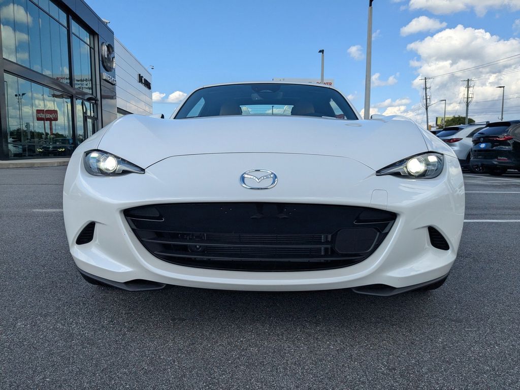 2025 Mazda MX-5 Miata Miata RF Grand Touring photo 9
