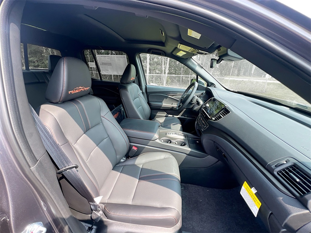 2025 Honda Ridgeline TrailSport photo 28