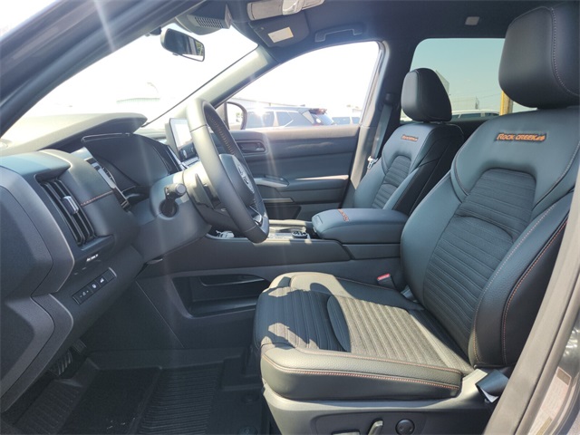 2025 Nissan Pathfinder Rock Creek photo 5