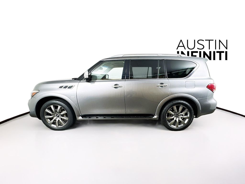 2017 Infiniti QX80 photo 4