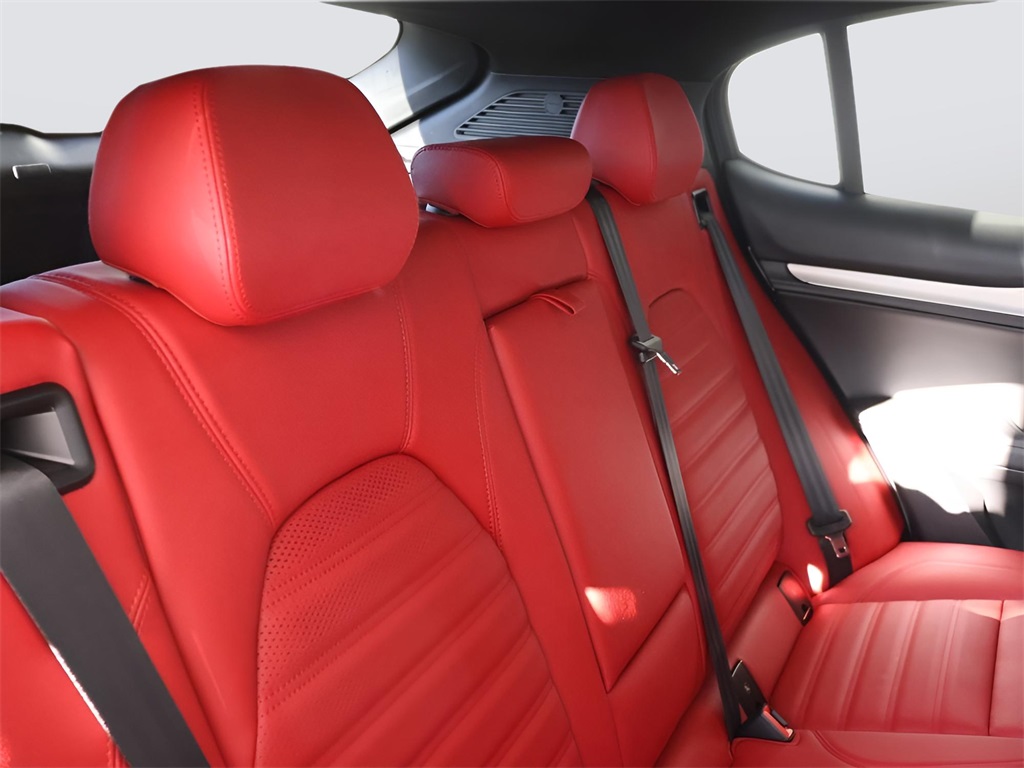 2025 Alfa Romeo Stelvio Sprint Base photo 11