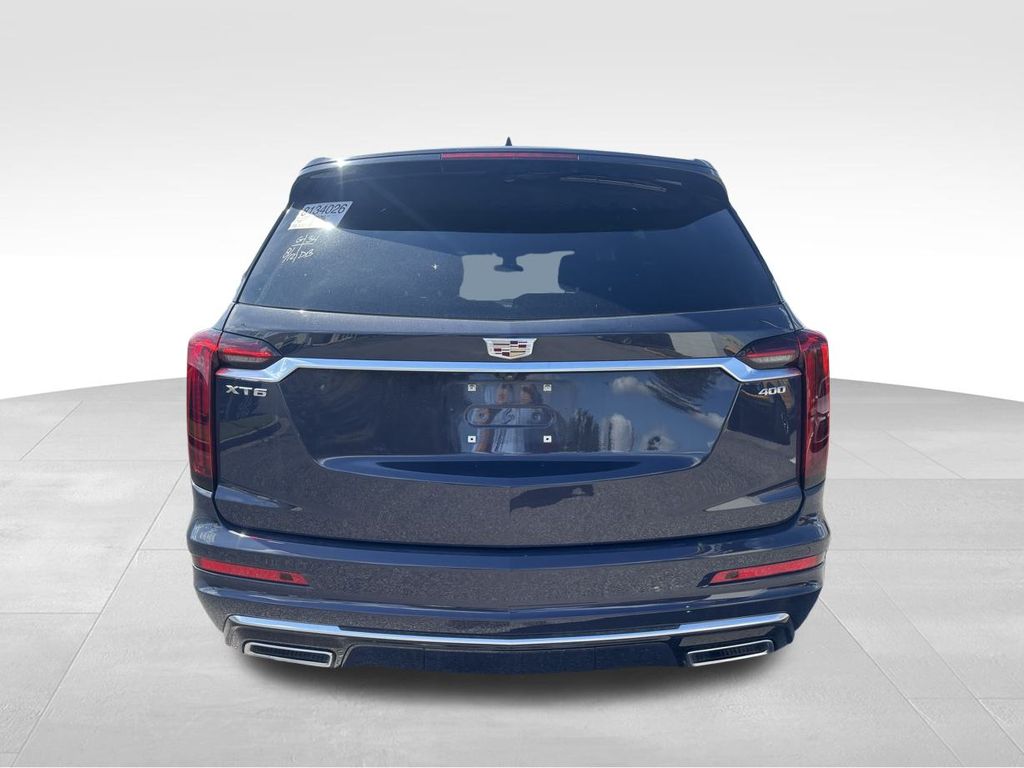 2025 Cadillac XT6 Premium Luxury photo 12