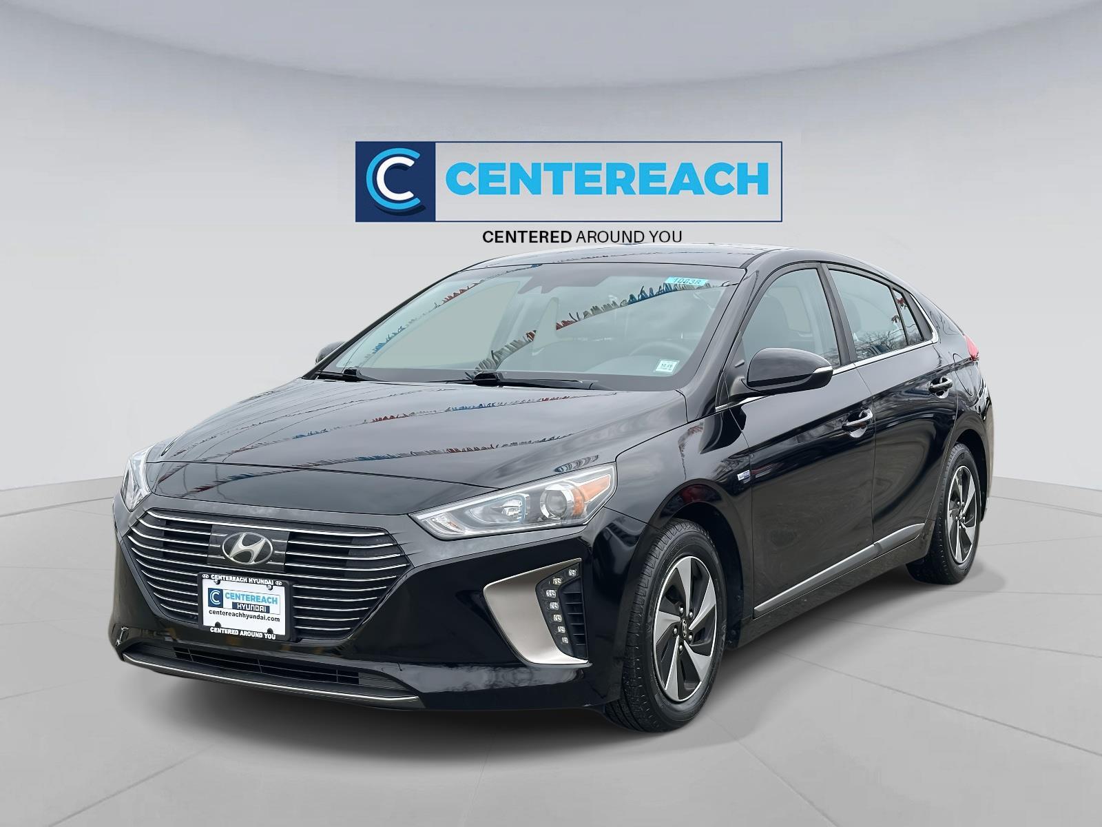 2019 Hyundai Ioniq SEL's photo