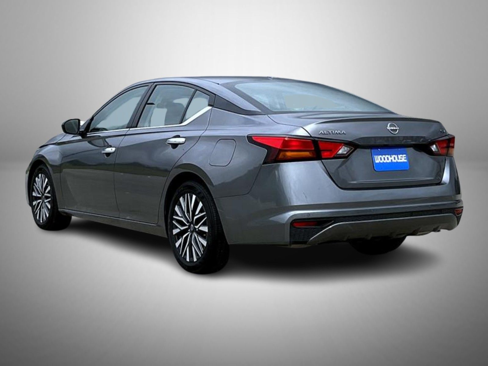 2024 Nissan Altima 2.5 SV photo 7