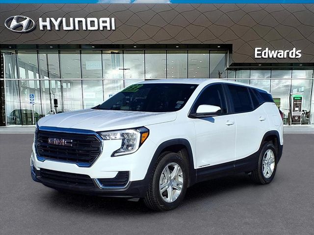 2024 GMC Terrain SLE's photo