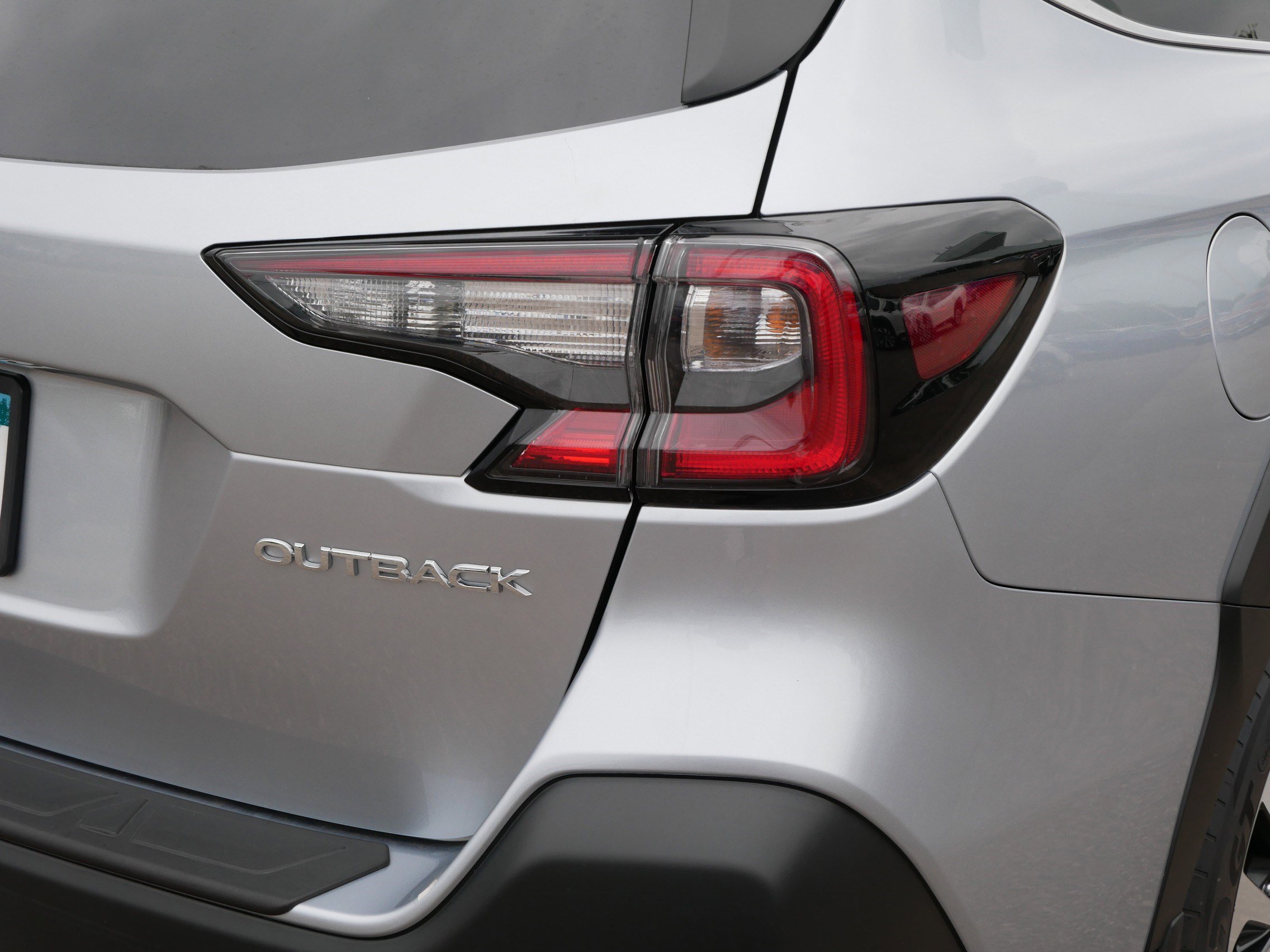 2025 Subaru Outback Premium photo 17