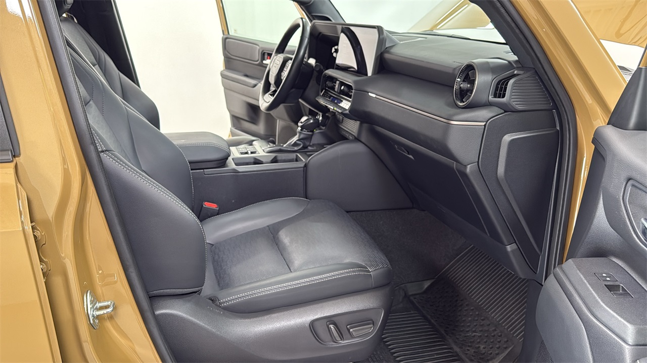 2024 Toyota Land Cruiser Base photo 18