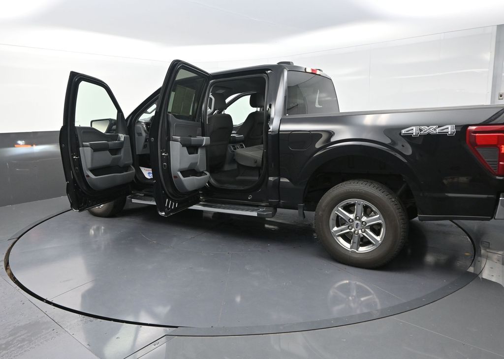 2024 Ford F-150 XLT photo 30