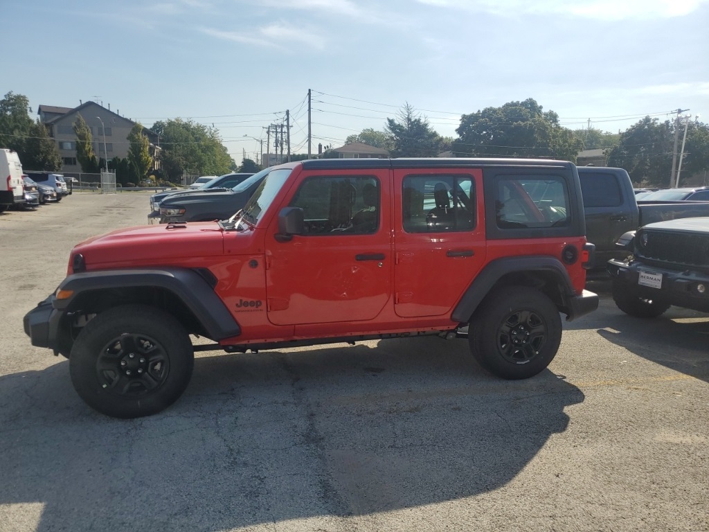 2025 Jeep Wrangler Sport photo 4