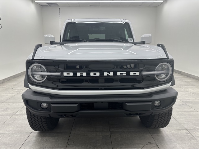 2025 Ford Bronco Outer Banks photo 6