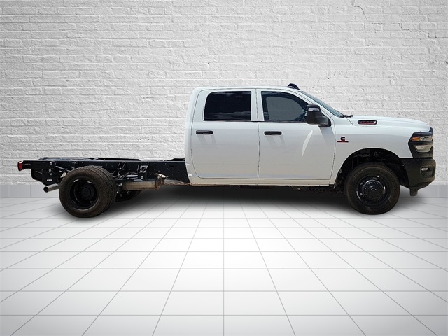 2026 Ram 3500 Tradesman photo 5